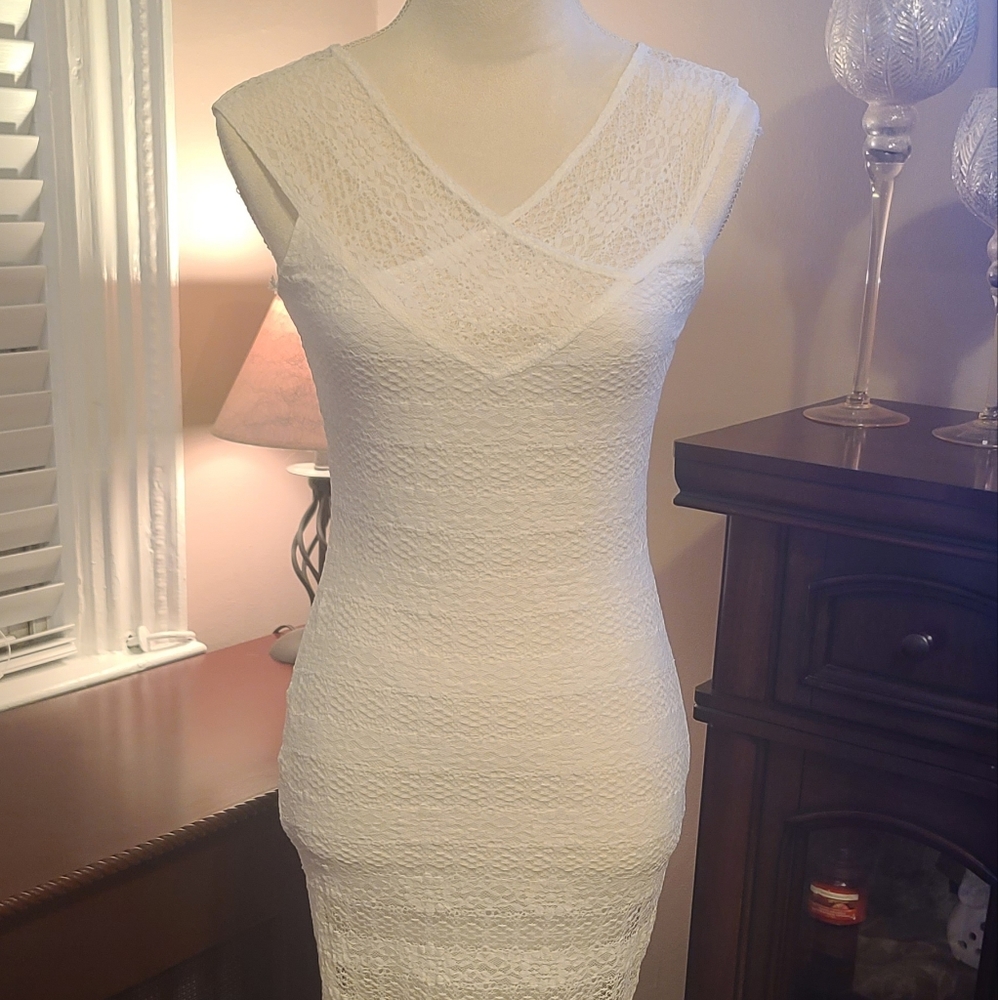 VENUS DRESS